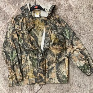 Bass Pro Shop RainSuit Jacket and Pants Camouflage